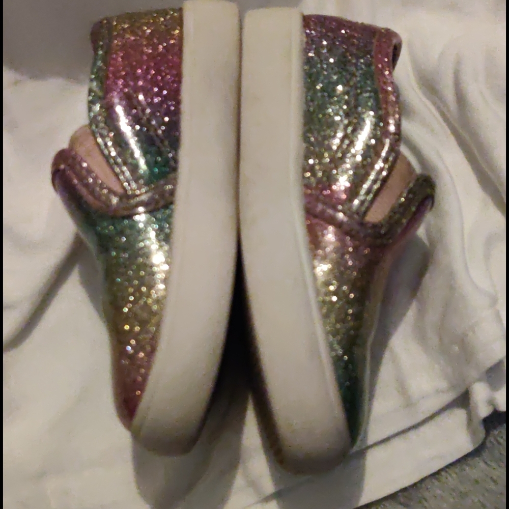 Slip ons - Picture 3 of 3